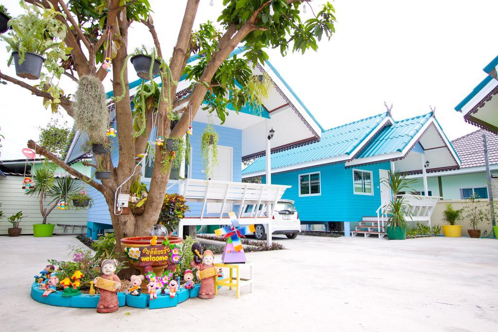 Bannrommai Sattahip 호텔 외부 사진